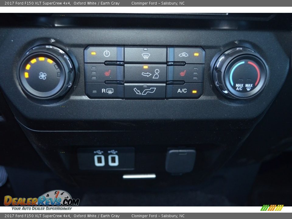 2017 Ford F150 XLT SuperCrew 4x4 Oxford White / Earth Gray Photo #16