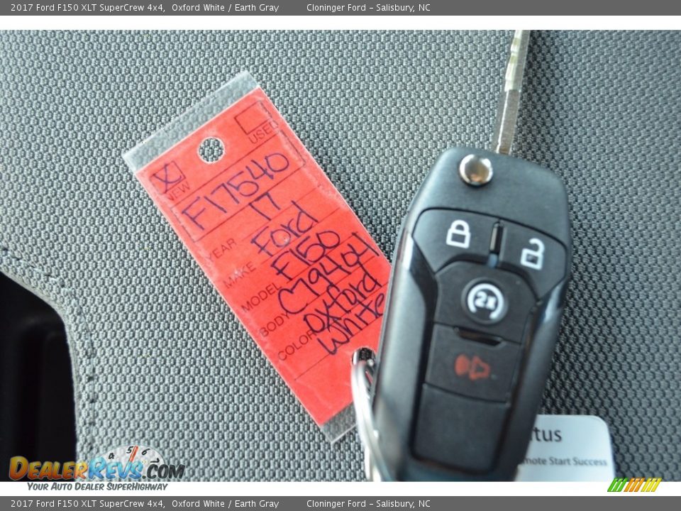 2017 Ford F150 XLT SuperCrew 4x4 Oxford White / Earth Gray Photo #22