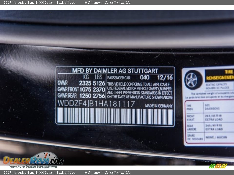 2017 Mercedes-Benz E 300 Sedan Black / Black Photo #10