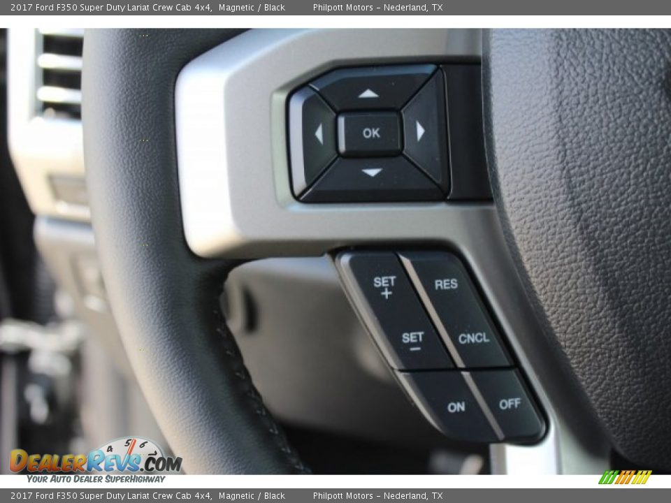 2017 Ford F350 Super Duty Lariat Crew Cab 4x4 Magnetic / Black Photo #17