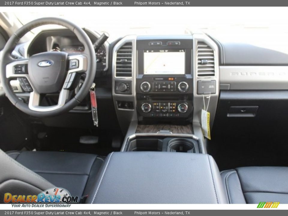 2017 Ford F350 Super Duty Lariat Crew Cab 4x4 Magnetic / Black Photo #21