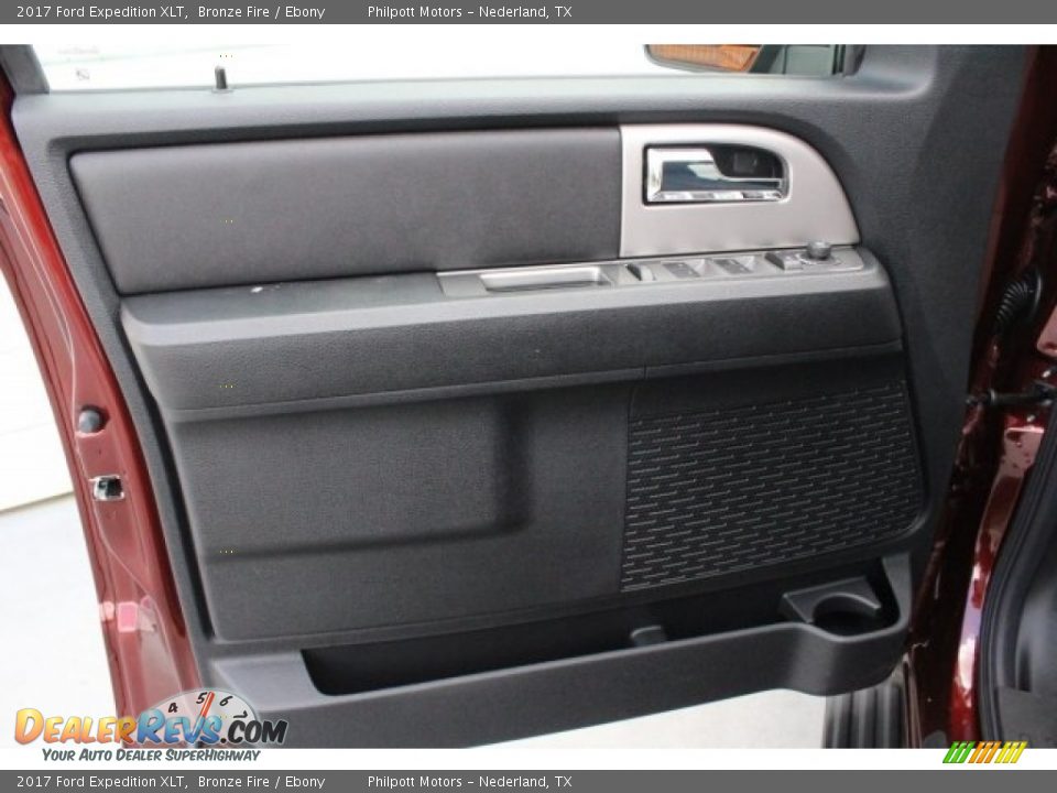 2017 Ford Expedition XLT Bronze Fire / Ebony Photo #8