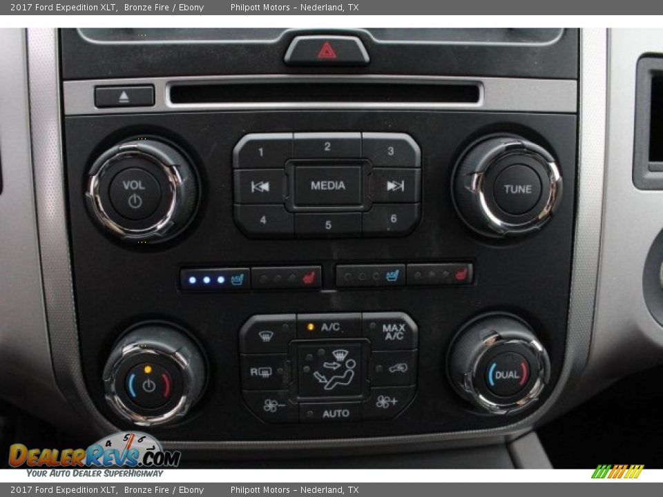 2017 Ford Expedition XLT Bronze Fire / Ebony Photo #13