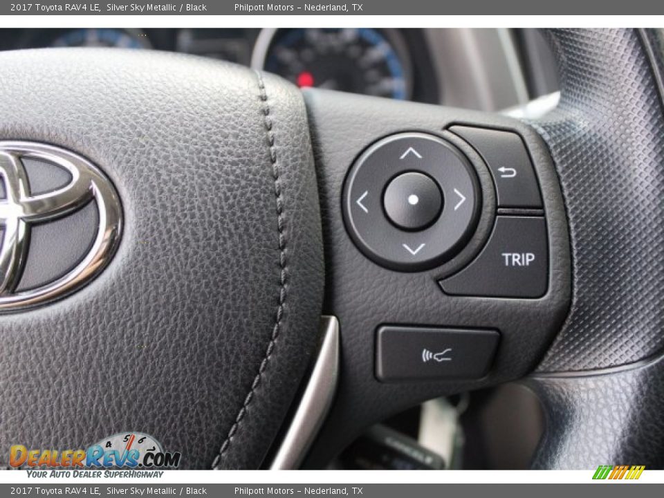 2017 Toyota RAV4 LE Silver Sky Metallic / Black Photo #16