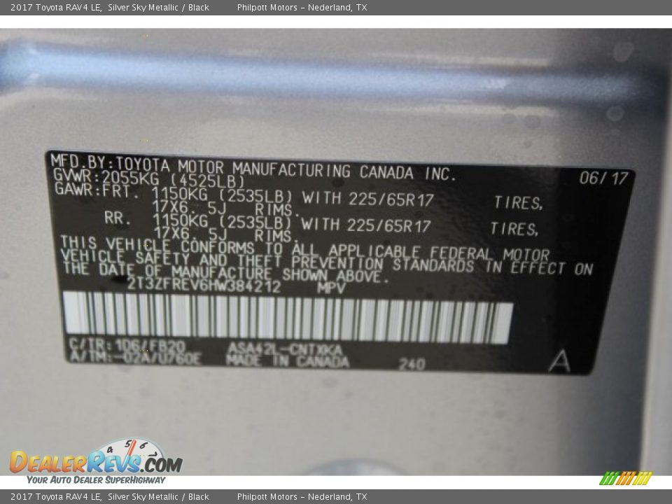 2017 Toyota RAV4 LE Silver Sky Metallic / Black Photo #25