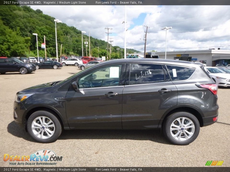 2017 Ford Escape SE 4WD Magnetic / Medium Light Stone Photo #6