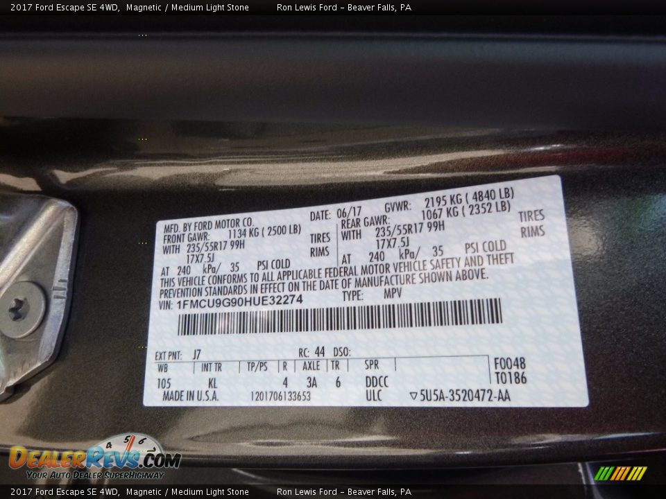 2017 Ford Escape SE 4WD Magnetic / Medium Light Stone Photo #15