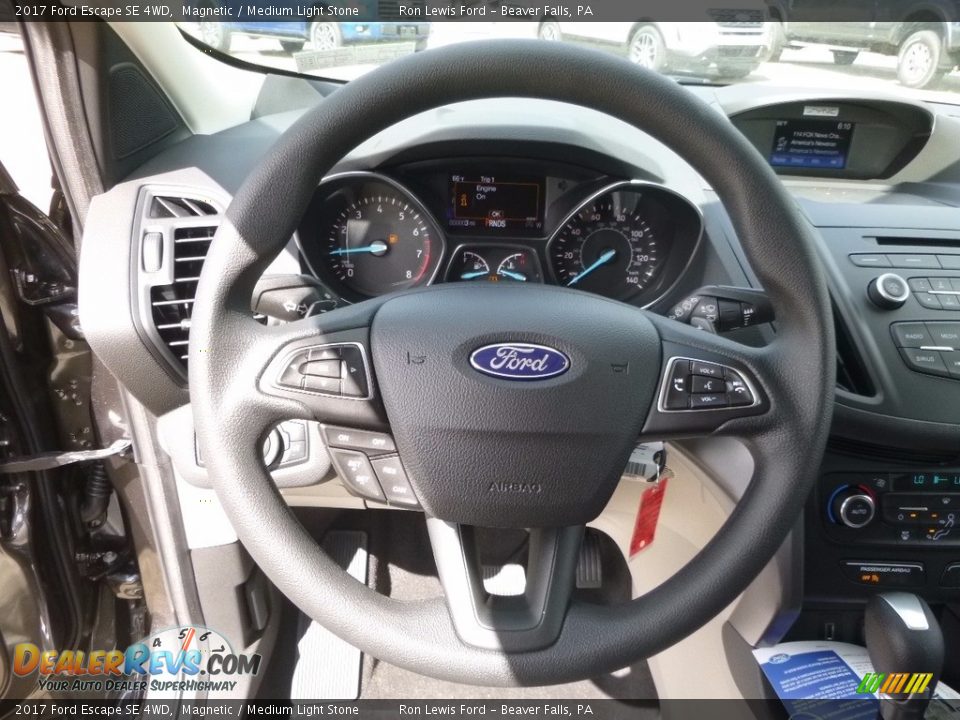 2017 Ford Escape SE 4WD Magnetic / Medium Light Stone Photo #17
