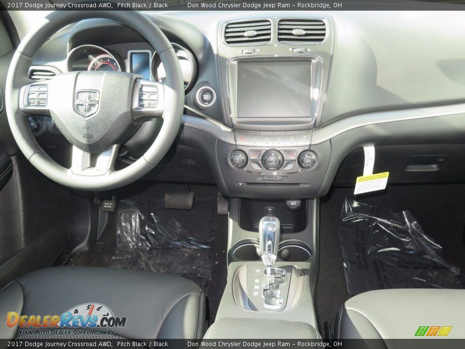 2017 Dodge Journey Crossroad AWD Pitch Black / Black Photo #8