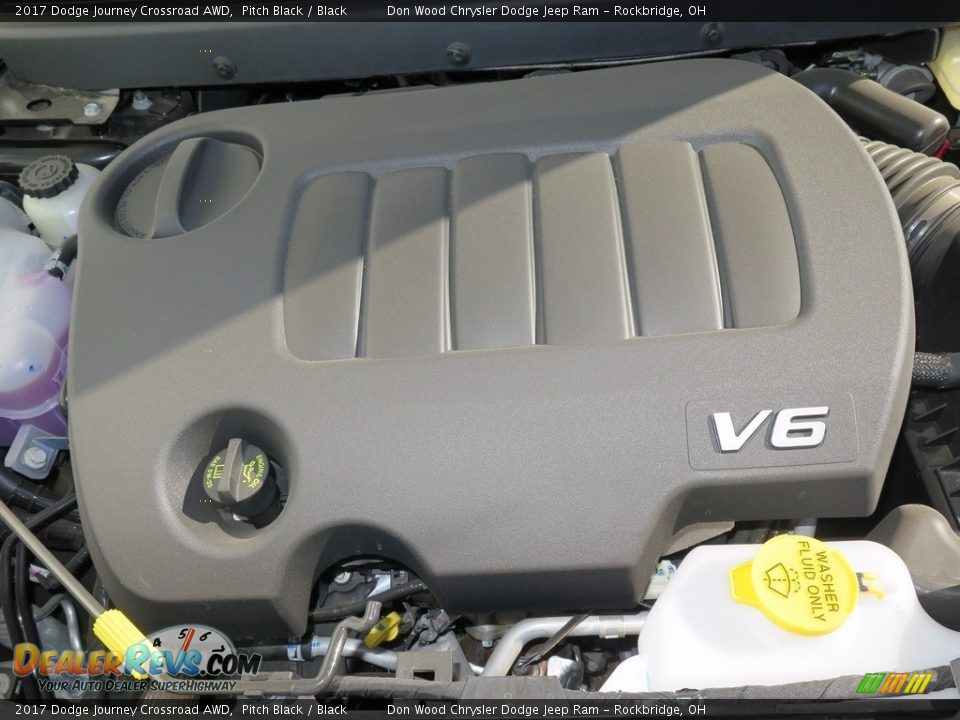 2017 Dodge Journey Crossroad AWD Pitch Black / Black Photo #18
