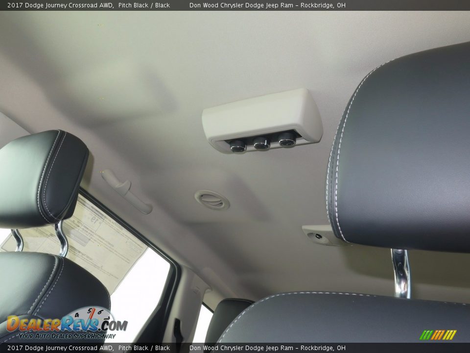 2017 Dodge Journey Crossroad AWD Pitch Black / Black Photo #24