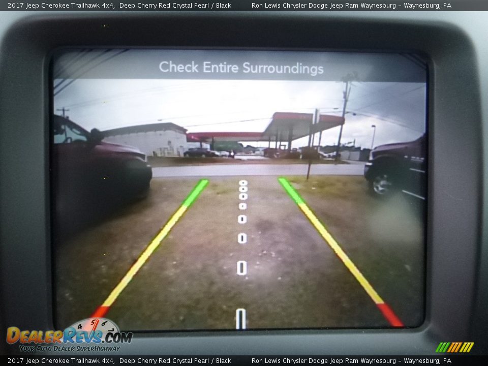 2017 Jeep Cherokee Trailhawk 4x4 Deep Cherry Red Crystal Pearl / Black Photo #18