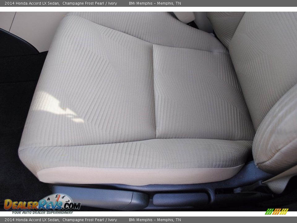 2014 Honda Accord LX Sedan Champagne Frost Pearl / Ivory Photo #12