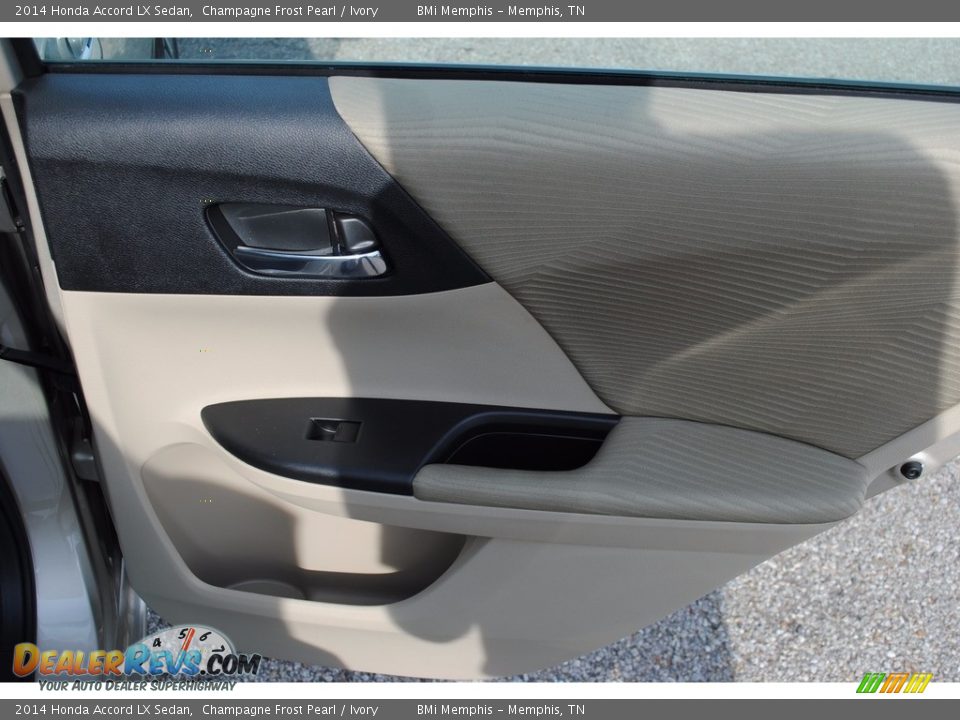 2014 Honda Accord LX Sedan Champagne Frost Pearl / Ivory Photo #24