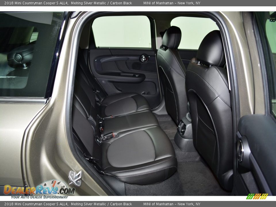 2018 Mini Countryman Cooper S ALL4 Melting Silver Metallic / Carbon Black Photo #18