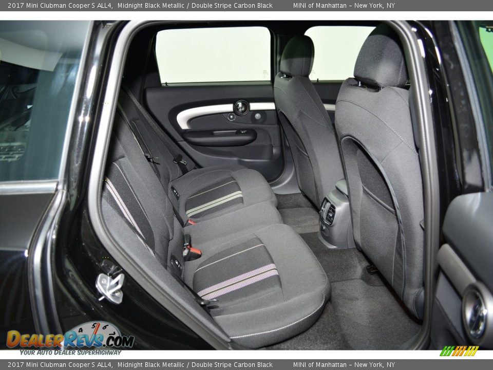 2017 Mini Clubman Cooper S ALL4 Midnight Black Metallic / Double Stripe Carbon Black Photo #17