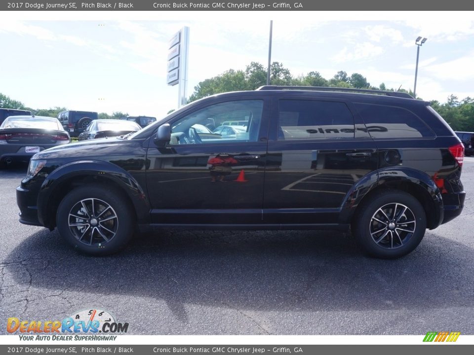 2017 Dodge Journey SE Pitch Black / Black Photo #4