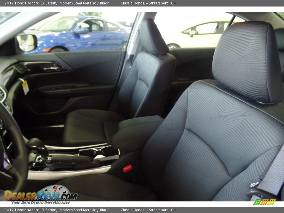 2017 Honda Accord LX Sedan Modern Steel Metallic / Black Photo #7