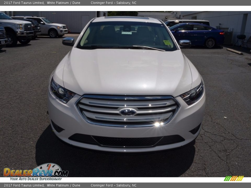 2017 Ford Taurus Limited White Platinum / Dune Photo #4
