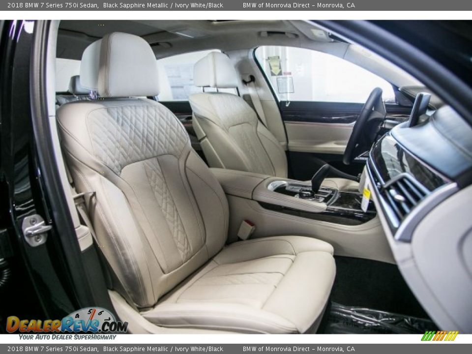 Ivory White/Black Interior - 2018 BMW 7 Series 750i Sedan Photo #2