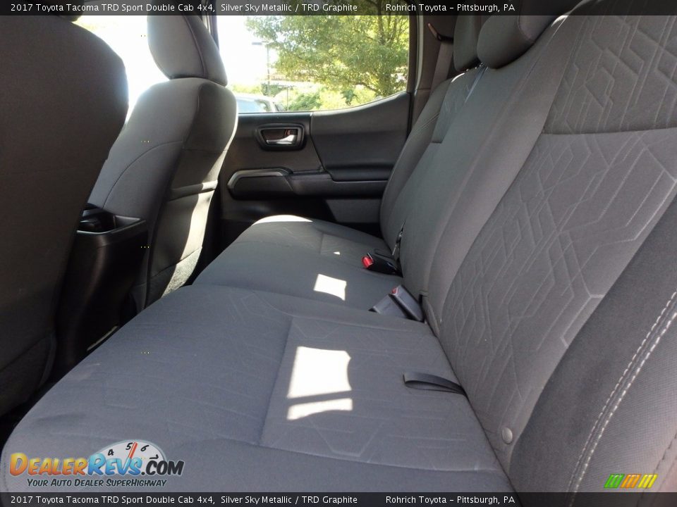 2017 Toyota Tacoma TRD Sport Double Cab 4x4 Silver Sky Metallic / TRD Graphite Photo #7