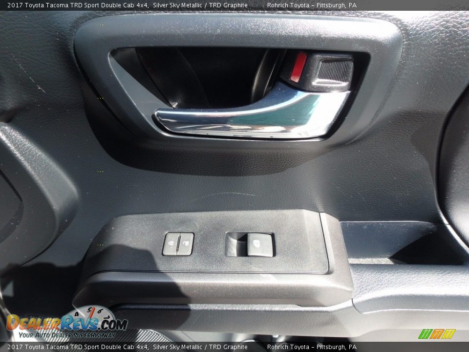 2017 Toyota Tacoma TRD Sport Double Cab 4x4 Silver Sky Metallic / TRD Graphite Photo #11
