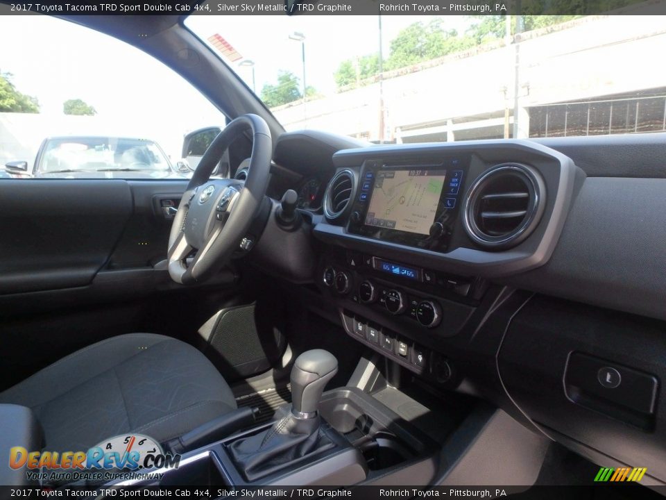 2017 Toyota Tacoma TRD Sport Double Cab 4x4 Silver Sky Metallic / TRD Graphite Photo #13