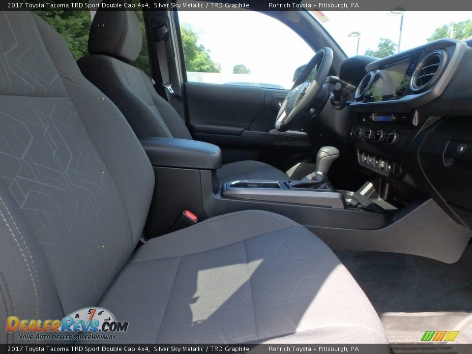 2017 Toyota Tacoma TRD Sport Double Cab 4x4 Silver Sky Metallic / TRD Graphite Photo #14