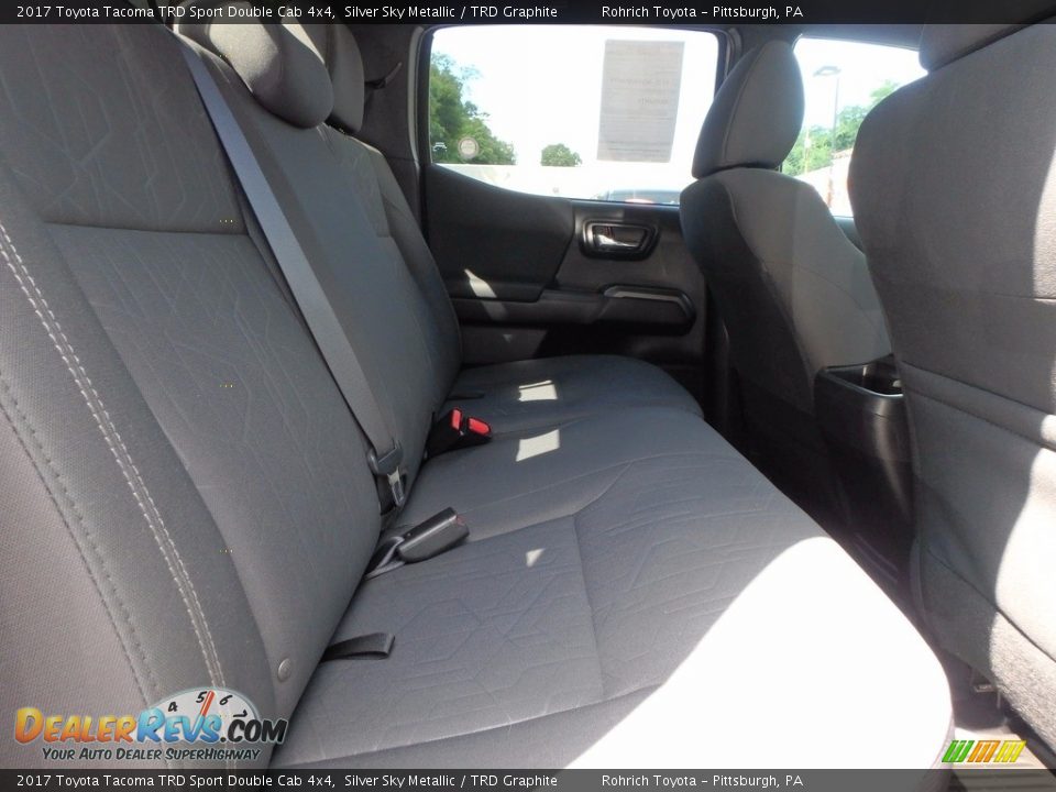 2017 Toyota Tacoma TRD Sport Double Cab 4x4 Silver Sky Metallic / TRD Graphite Photo #15