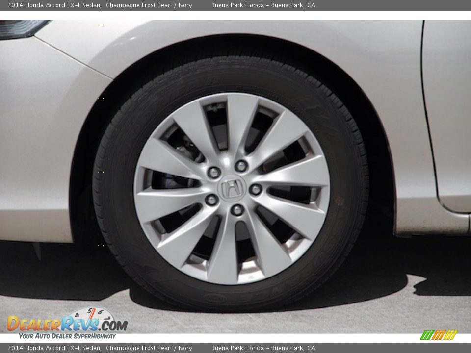 2014 Honda Accord EX-L Sedan Champagne Frost Pearl / Ivory Photo #32