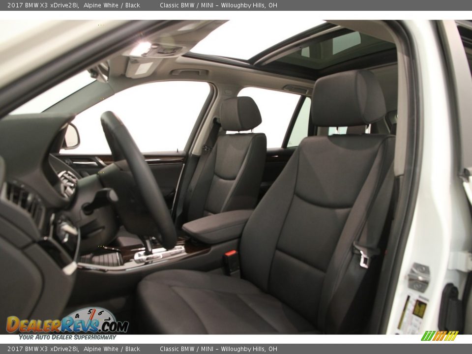 2017 BMW X3 xDrive28i Alpine White / Black Photo #4