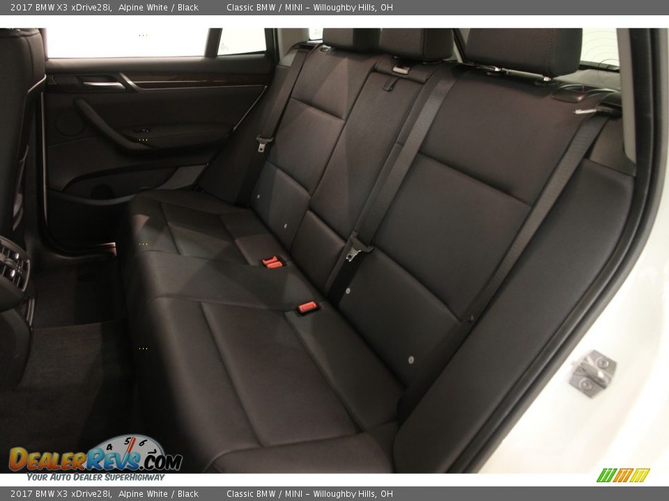 2017 BMW X3 xDrive28i Alpine White / Black Photo #9