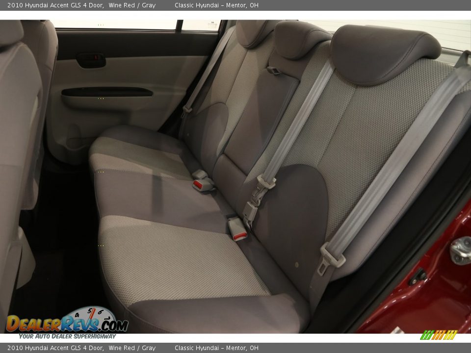 2010 Hyundai Accent GLS 4 Door Wine Red / Gray Photo #14