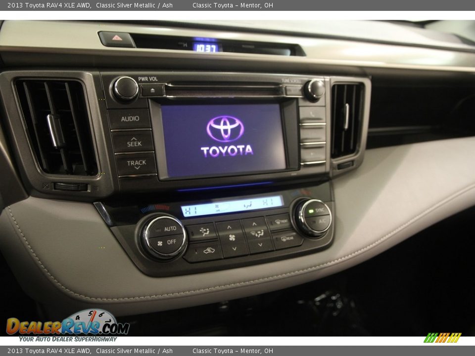 2013 Toyota RAV4 XLE AWD Classic Silver Metallic / Ash Photo #8
