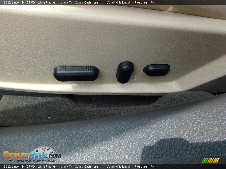 2012 Lincoln MKZ FWD White Platinum Metallic Tri-Coat / Cashmere Photo #21