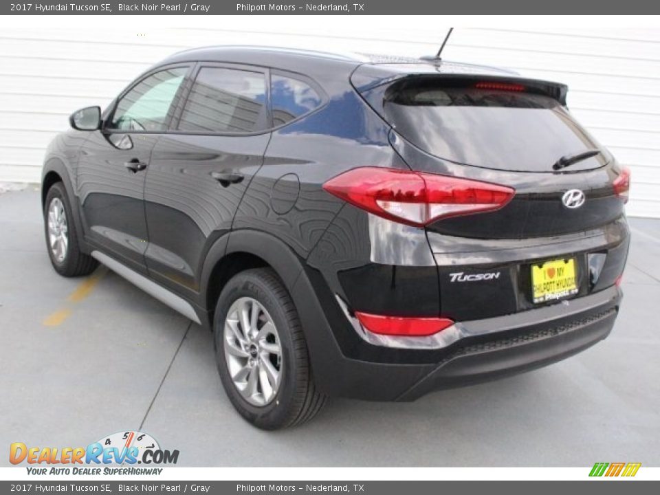 2017 Hyundai Tucson SE Black Noir Pearl / Gray Photo #5