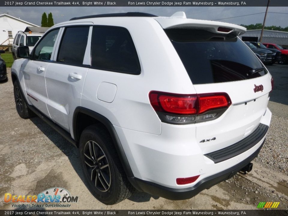 2017 Jeep Grand Cherokee Trailhawk 4x4 Bright White / Black Photo #3