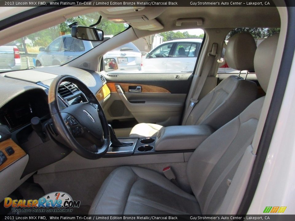 2013 Lincoln MKX FWD White Platinum Tri-Coat / Limited Edition Bronze Metallic/Charcoal Black Photo #8