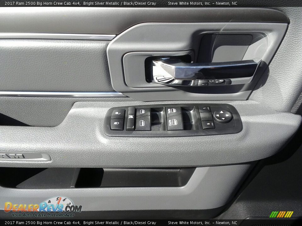 2017 Ram 2500 Big Horn Crew Cab 4x4 Bright Silver Metallic / Black/Diesel Gray Photo #9