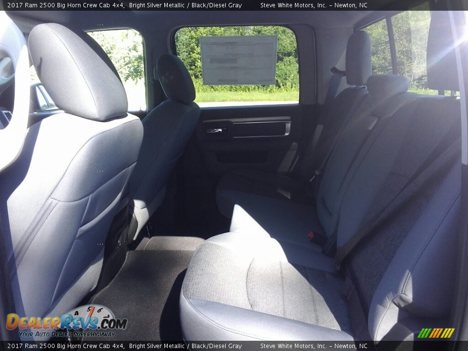 2017 Ram 2500 Big Horn Crew Cab 4x4 Bright Silver Metallic / Black/Diesel Gray Photo #11
