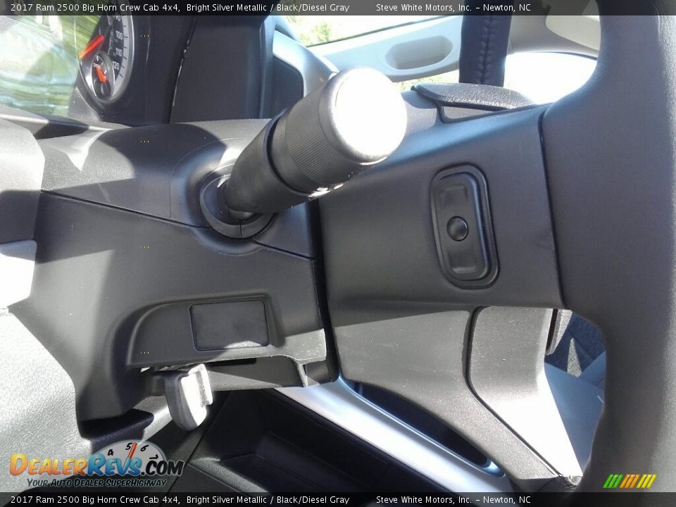 2017 Ram 2500 Big Horn Crew Cab 4x4 Bright Silver Metallic / Black/Diesel Gray Photo #12