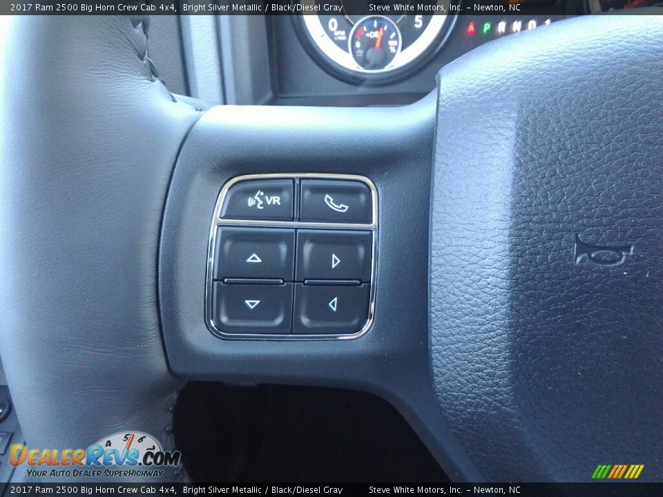 2017 Ram 2500 Big Horn Crew Cab 4x4 Bright Silver Metallic / Black/Diesel Gray Photo #17