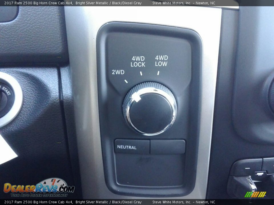 Controls of 2017 Ram 2500 Big Horn Crew Cab 4x4 Photo #21