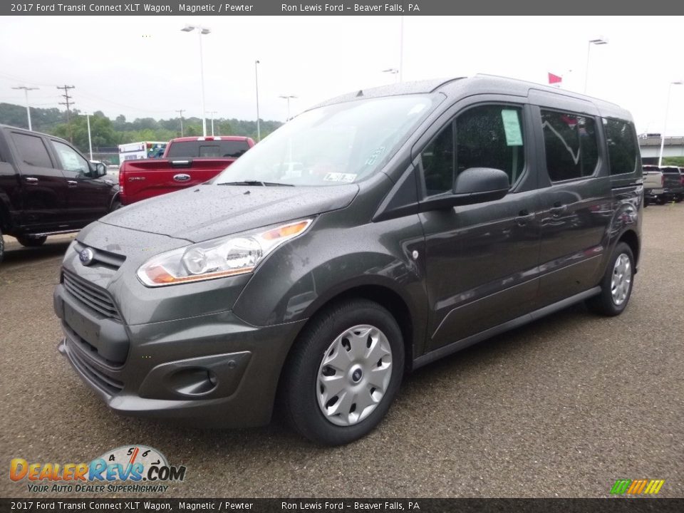 Front 3/4 View of 2017 Ford Transit Connect XLT Wagon Photo #7