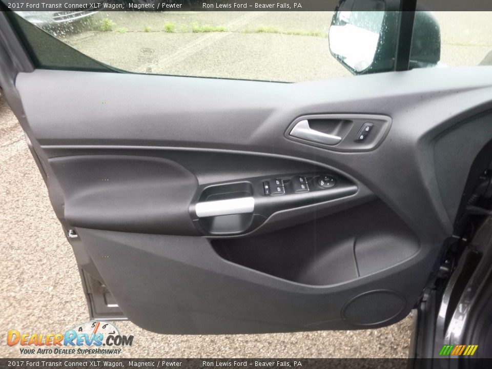 2017 Ford Transit Connect XLT Wagon Magnetic / Pewter Photo #15