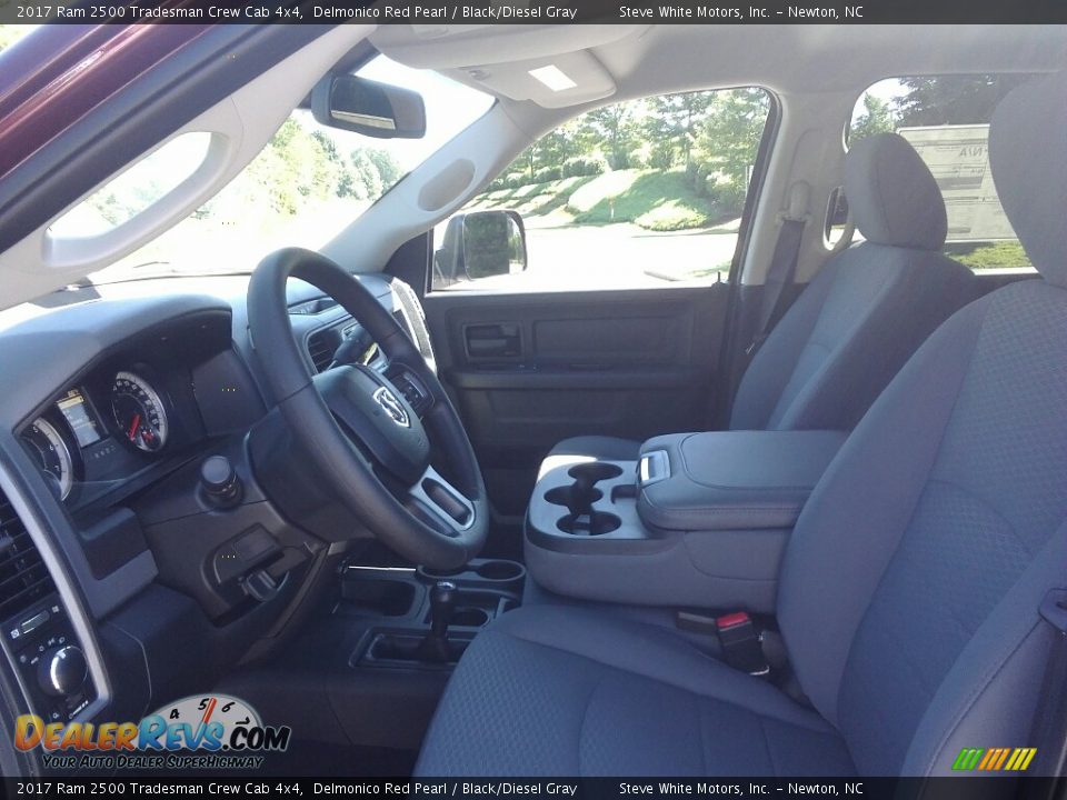 2017 Ram 2500 Tradesman Crew Cab 4x4 Delmonico Red Pearl / Black/Diesel Gray Photo #10