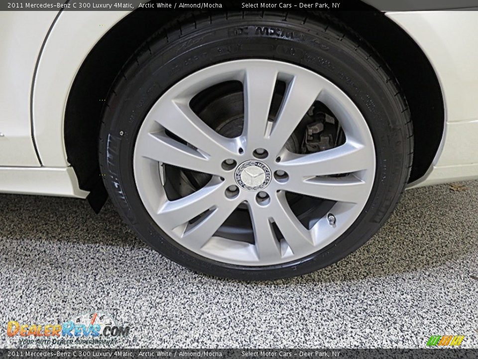 2011 Mercedes-Benz C 300 Luxury 4Matic Arctic White / Almond/Mocha Photo #5