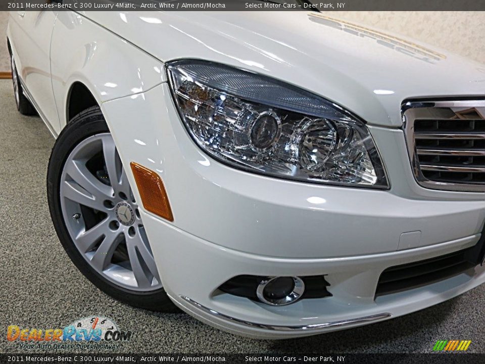 2011 Mercedes-Benz C 300 Luxury 4Matic Arctic White / Almond/Mocha Photo #6