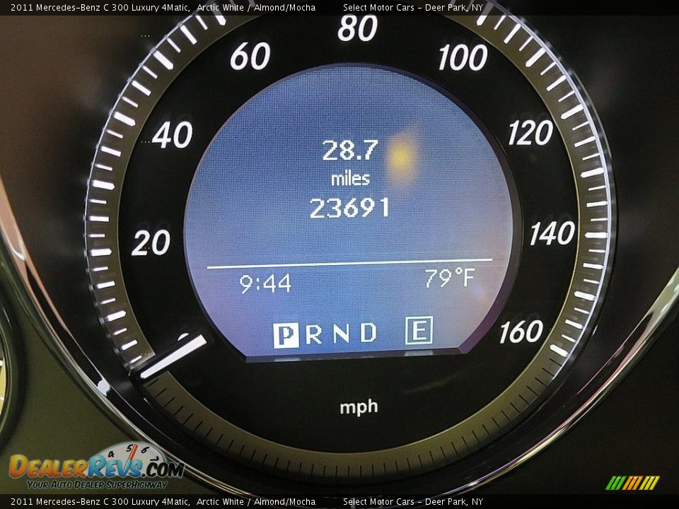 2011 Mercedes-Benz C 300 Luxury 4Matic Arctic White / Almond/Mocha Photo #24