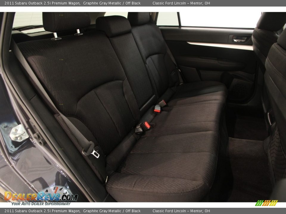2011 Subaru Outback 2.5i Premium Wagon Graphite Gray Metallic / Off Black Photo #19